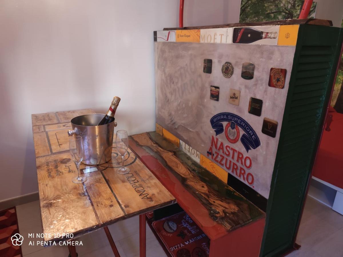 La Cantina Di Giuliano Falvaterra Buitenkant foto